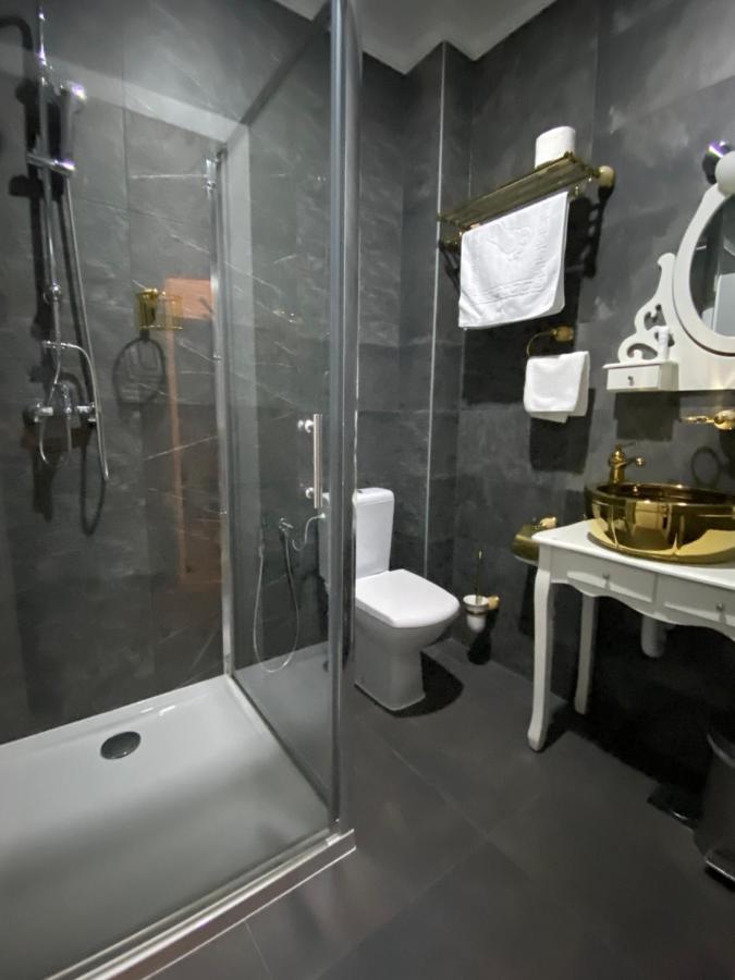 Hotel PALACE Velika Kladusa Buitenkant foto